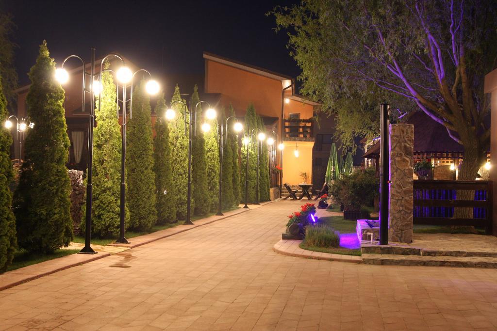 Rixo'S Guesthouse Circea Ngoại thất bức ảnh