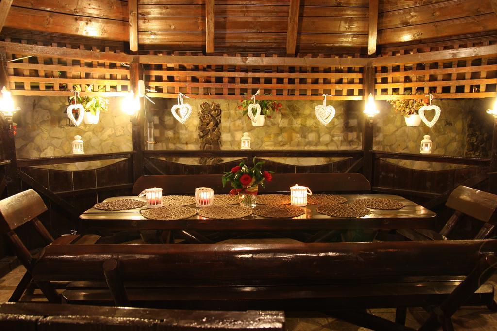 Rixo'S Guesthouse Circea Ngoại thất bức ảnh