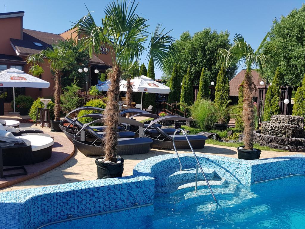 Rixo'S Guesthouse Circea Ngoại thất bức ảnh